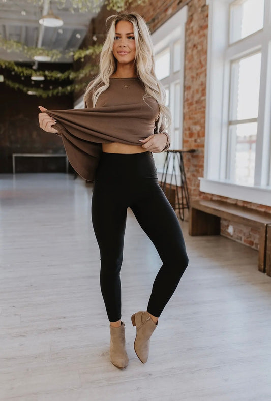 Brandy Black Leggings